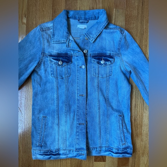 Ingrid and Isabel Light Wash Mama Denim Jacket - Picture 2 of 4